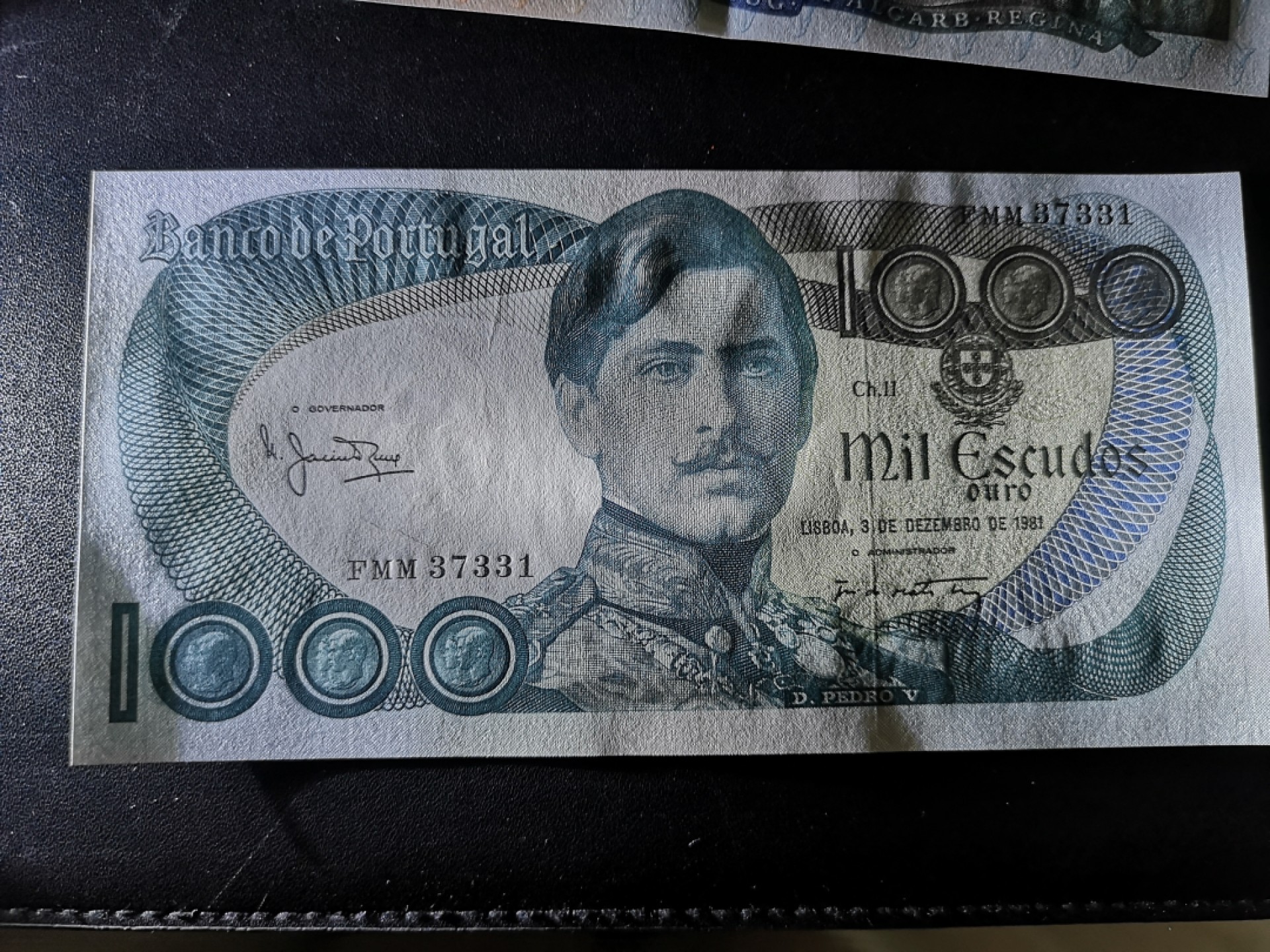 《外钞收藏家》第二百零六期 1981年葡萄牙1000 全新 只是荧光看着不舒服 如图