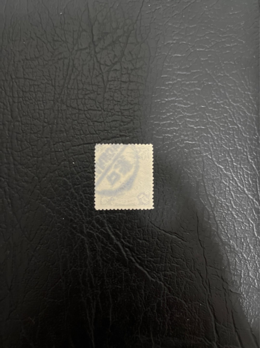 洪涛臻品 精选邮票限时拍卖第四十五期 大清龙票，紫5分，汉口戳，终生保真（图3仅供参考）！品相自定，百年古董难免有瑕疵。入手保真清代文物邮票的机会！