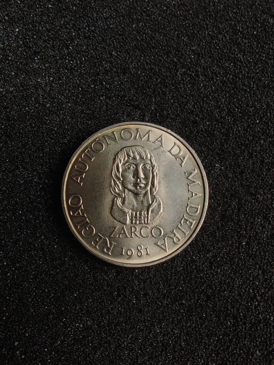 ♥一只鱼（世界钱币第三期） 葡属马德拉群岛25埃斯库多纪念币