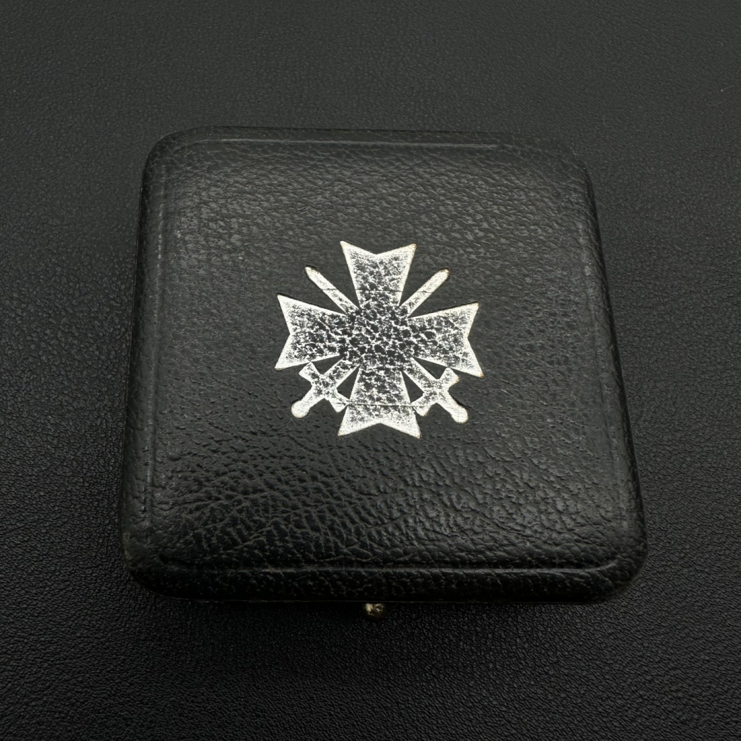 勋章交易所10月8日国庆终拍 德国WWII一级战功十字勋章原盒