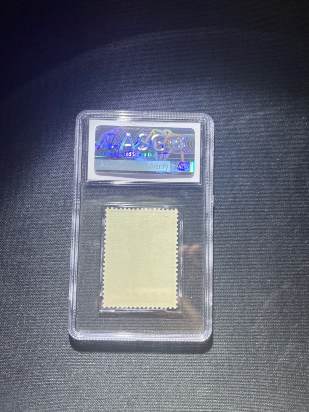 洪涛臻品 精选邮票限时拍卖第四十六期 特63青铜器 8-1ASG 85分OG  版撕全品送评，高配版85分，看不出有什么瑕疵，面艳背白，胶润，壳子无划痕，喜欢不要错过，版撕85超高性价比，注意捡漏