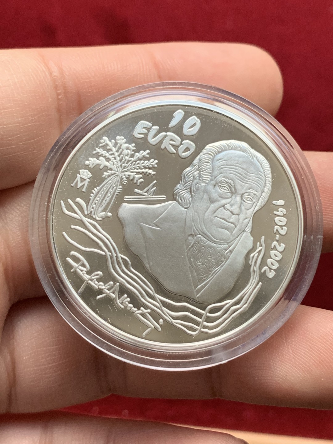 《竞宝斋》第102场-本周四 套币裸币专场（全场不限金额包邮） 原盒证书西班牙2002年 诗人阿尔维蒂百年纪念10欧元精制大银币