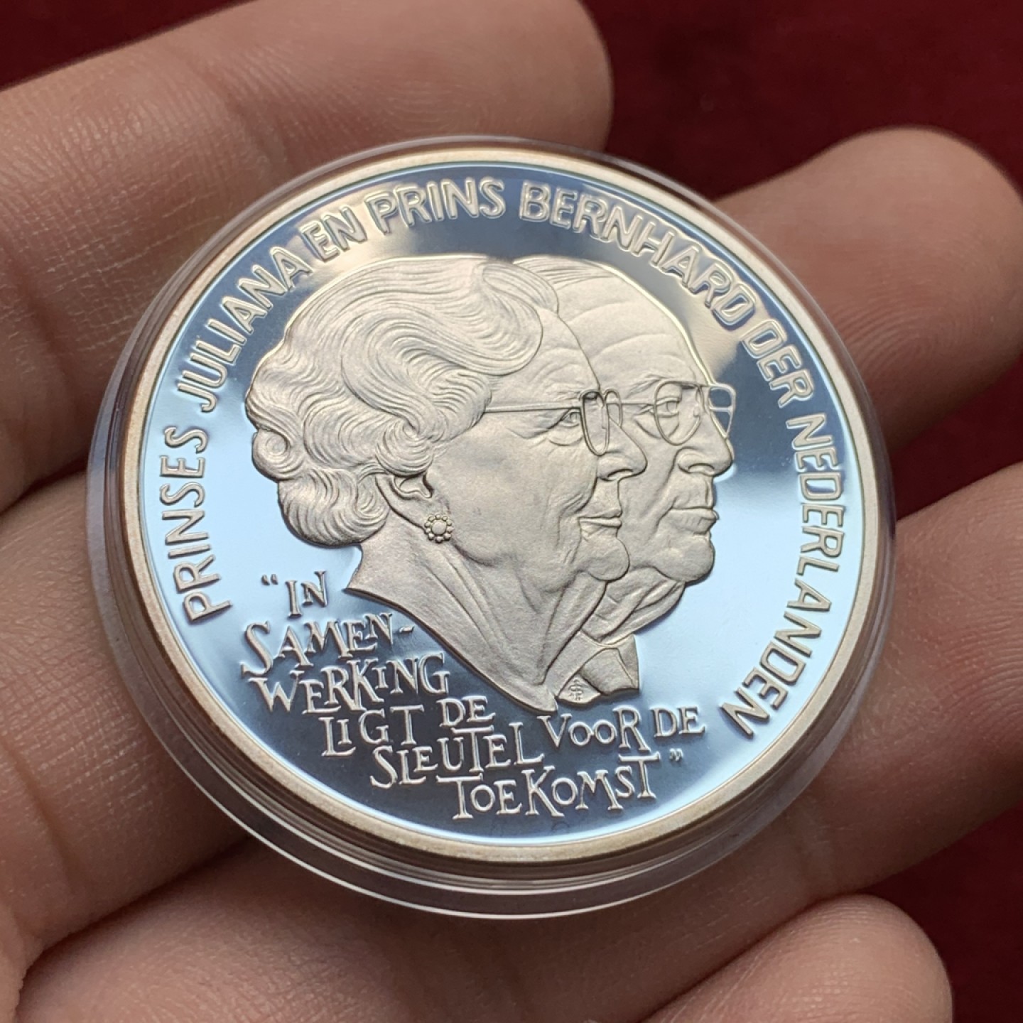 《竞宝斋》第102场-本周四 套币裸币专场（全场不限金额包邮） 荷兰1994年 朱丽安娜 10ECU 精制大银币 25克