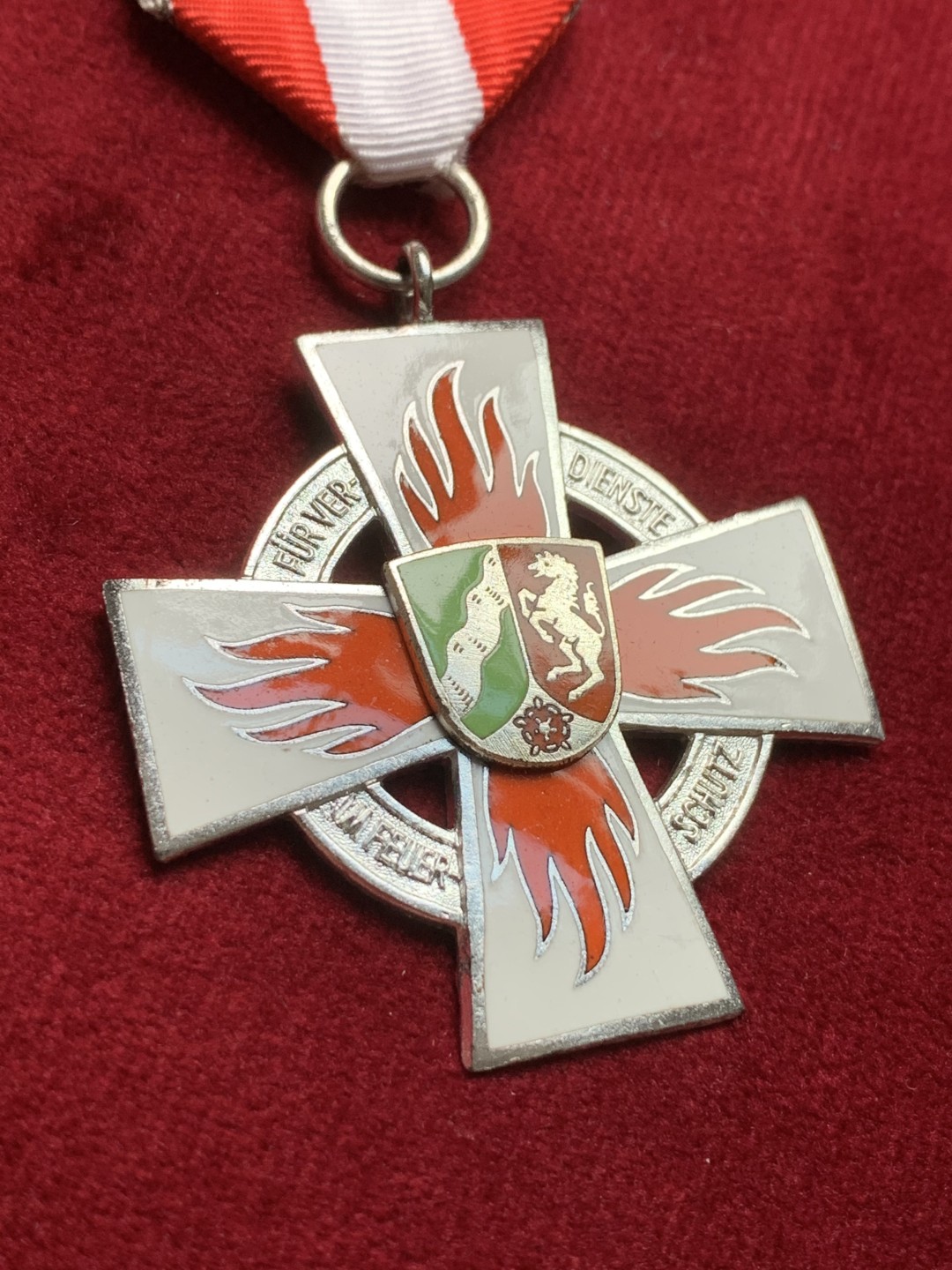 《竞宝斋》第102场-本周四 套币裸币专场（全场不限金额包邮） 波兰消防勋章 近代