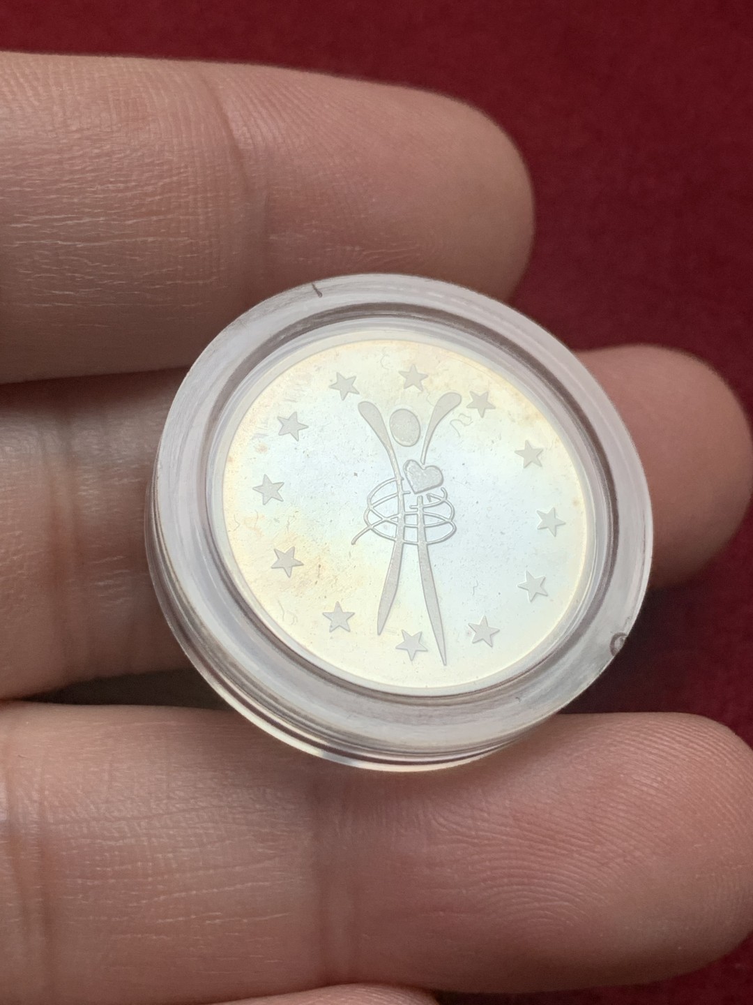 《竞宝斋》第102场-本周四 套币裸币专场（全场不限金额包邮） 木盒 西班牙1997年 纪念ECU 精制银章 6.72克 925银