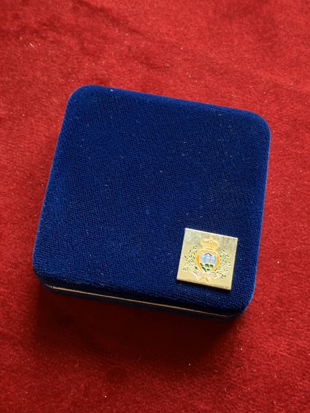 《竞宝斋》第102场-本周四 套币裸币专场（全场不限金额包邮） 原盒证书 圣马力诺1996年 欧元纪念 10000里拉精制大银币 22克