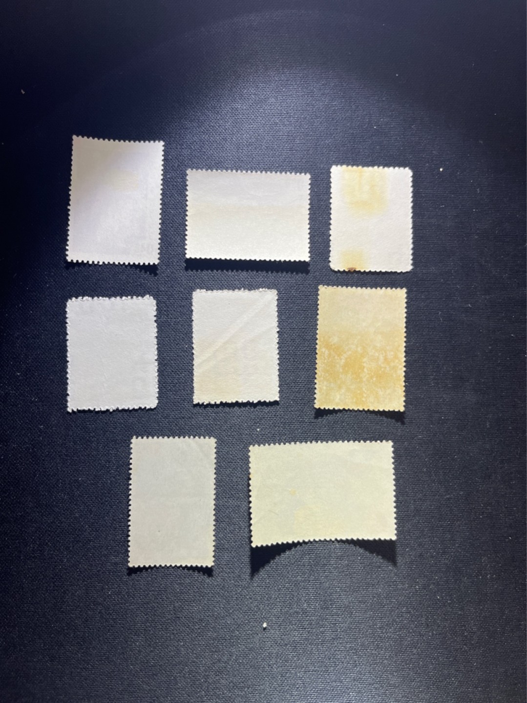 洪涛臻品 精选邮票限时拍卖第四十七期 偏远地区邮票一组，品相自定，数量有限，喜欢不要错过，随时售缺