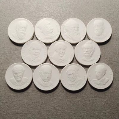 0起1加-纯粹捡漏拍-126场银币套币+多枚章+汤加饼干场 - 德国梅森交叉剑德国各领域知名人物11枚白瓷章一组