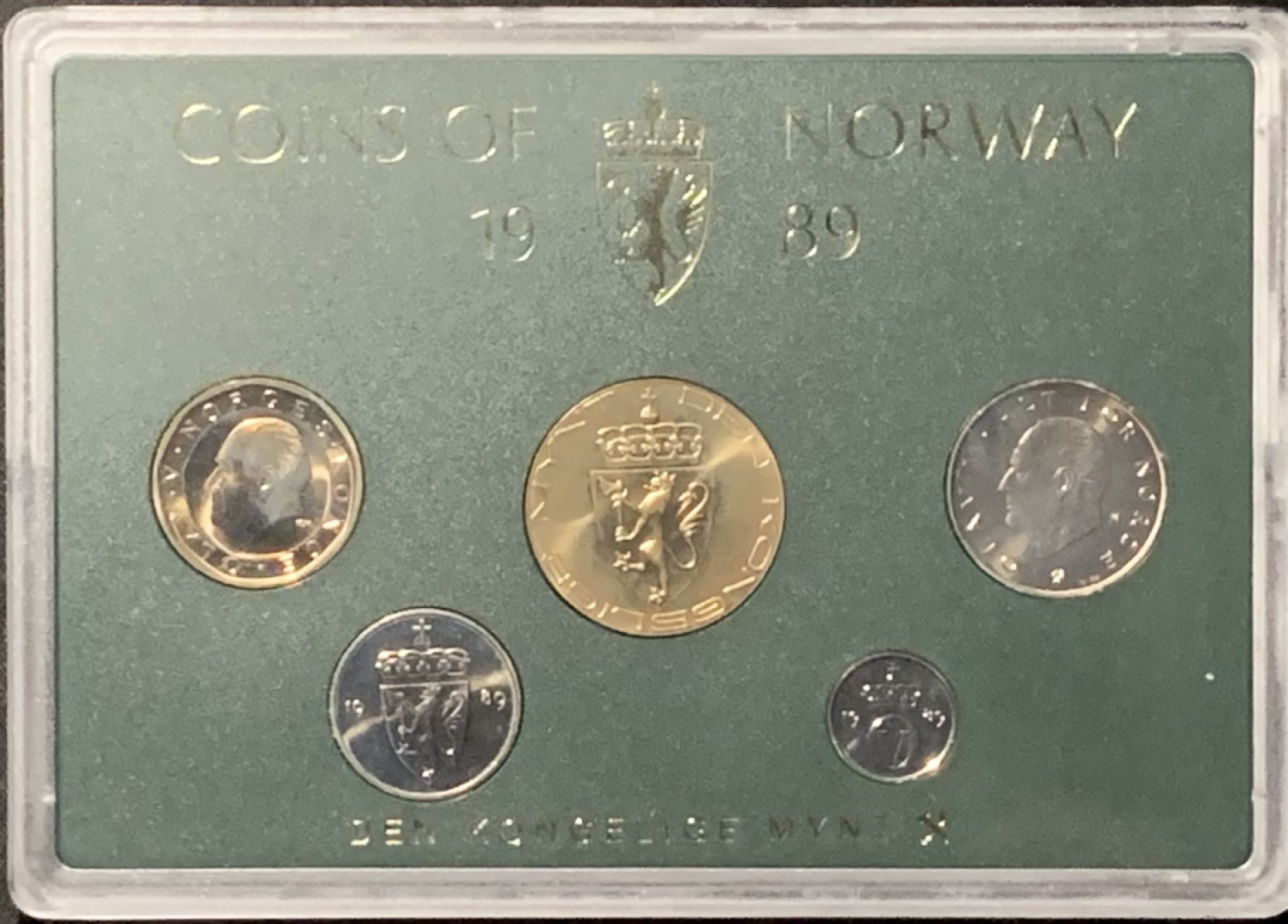 紫瑗钱币——第329期拍卖 挪威 1989年 流通硬币 5枚套 带一枚纪念币 造币厂原盒