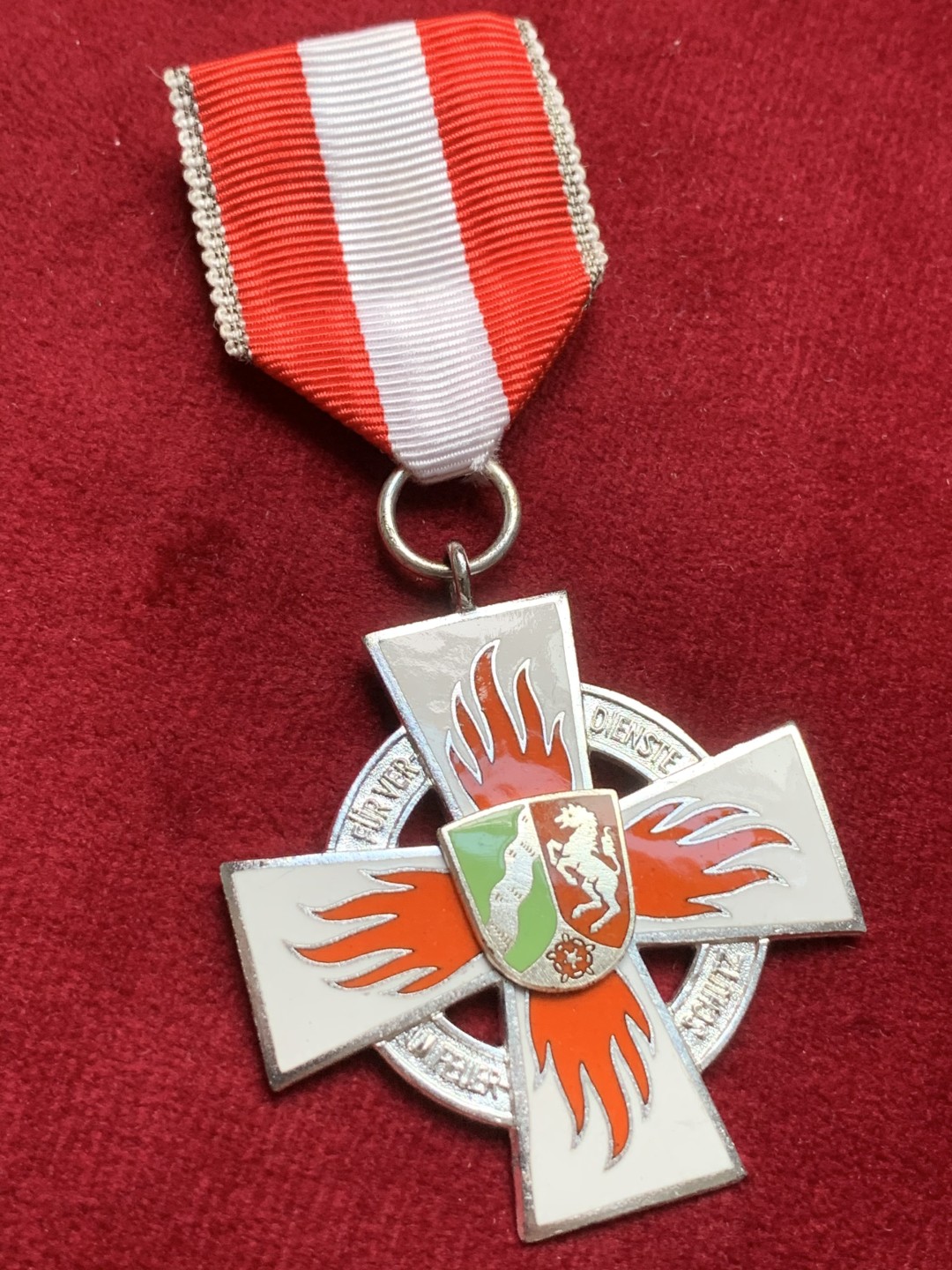 《竞宝斋》第102场-本周四 套币裸币专场（全场不限金额包邮） 波兰消防勋章 近代