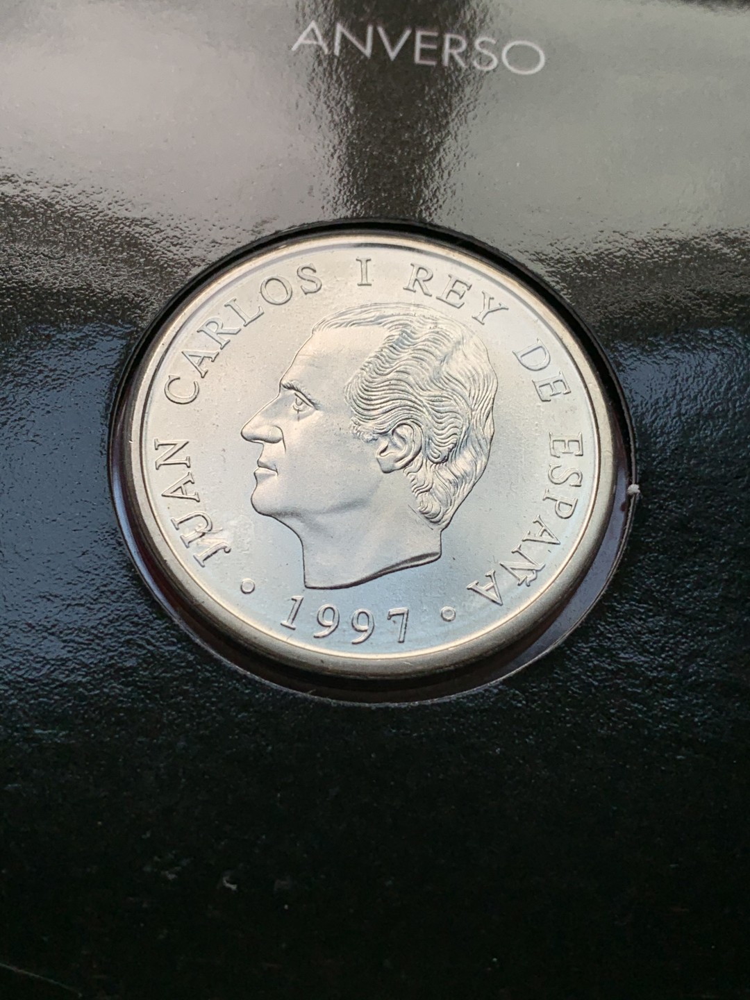 《竞宝斋》第102场-本周四 套币裸币专场（全场不限金额包邮） 原厂卡装 西班牙1997年 唐吉歌德 2000比塞塔银币 18克 925银