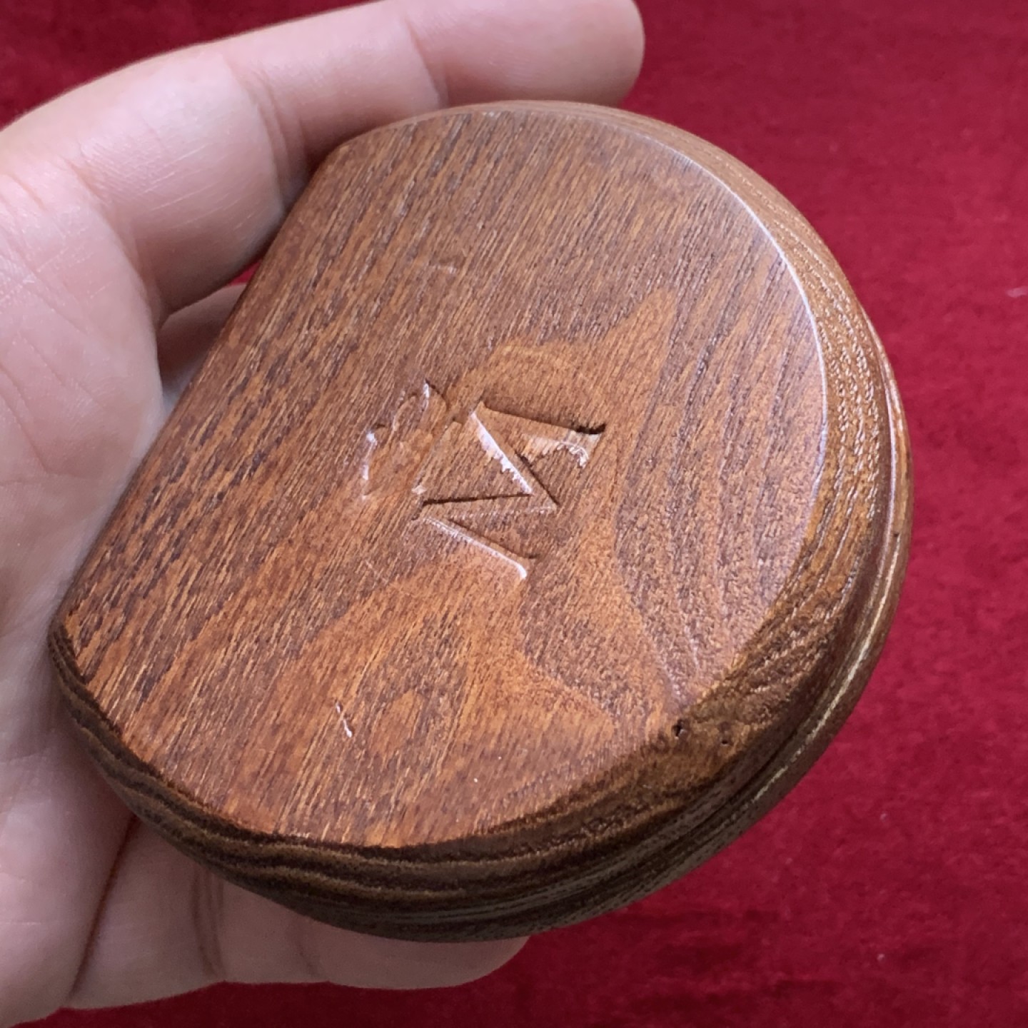 《竞宝斋》第102场-本周四 套币裸币专场（全场不限金额包邮） 原木盒 西班牙1999年 千禧年纪念 1500比塞塔精制银币 八角形 稀少品种