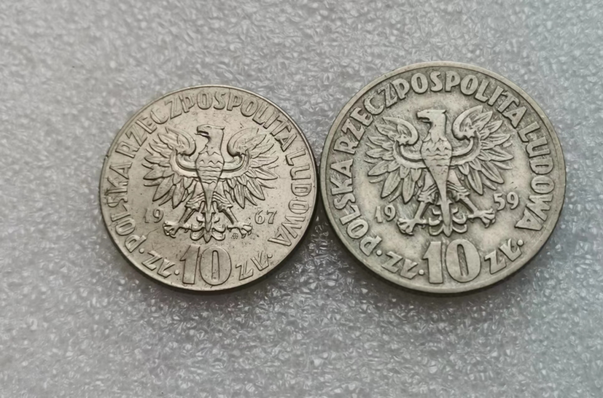 瓶子🏺第60期拍卖会 波兰纪念币2枚