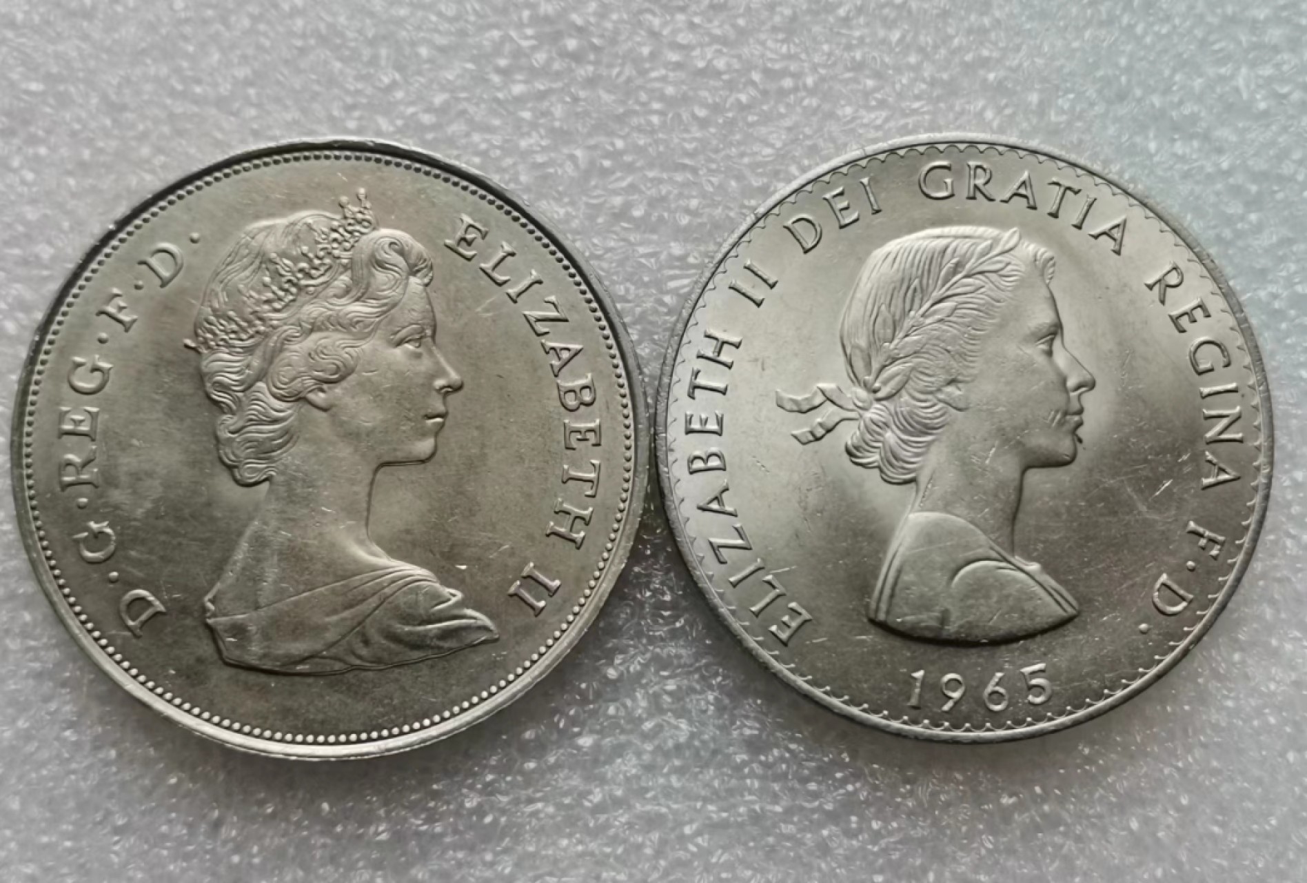 瓶子🏺第60期拍卖会 英国纪念克朗币2枚