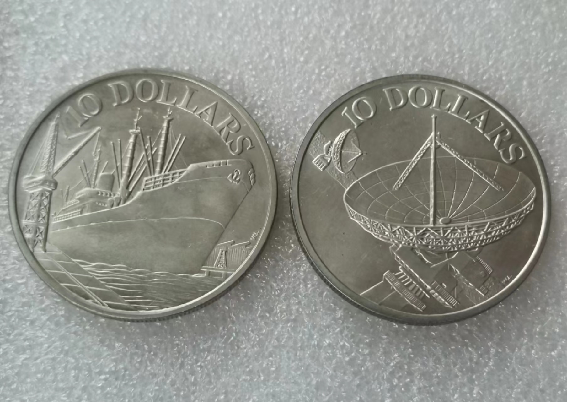 瓶子🏺第60期拍卖会 新加坡1976-1978年10元大银币2枚