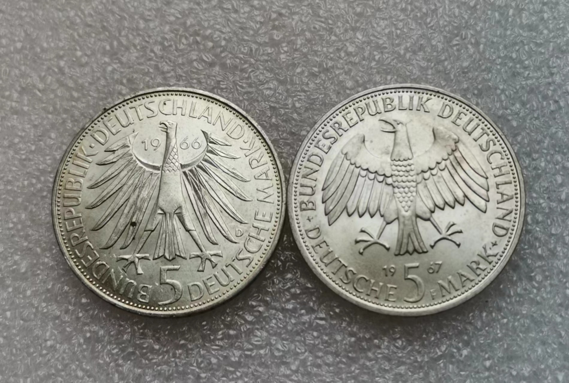 瓶子🏺第60期拍卖会 德国1966-1967年银币2枚