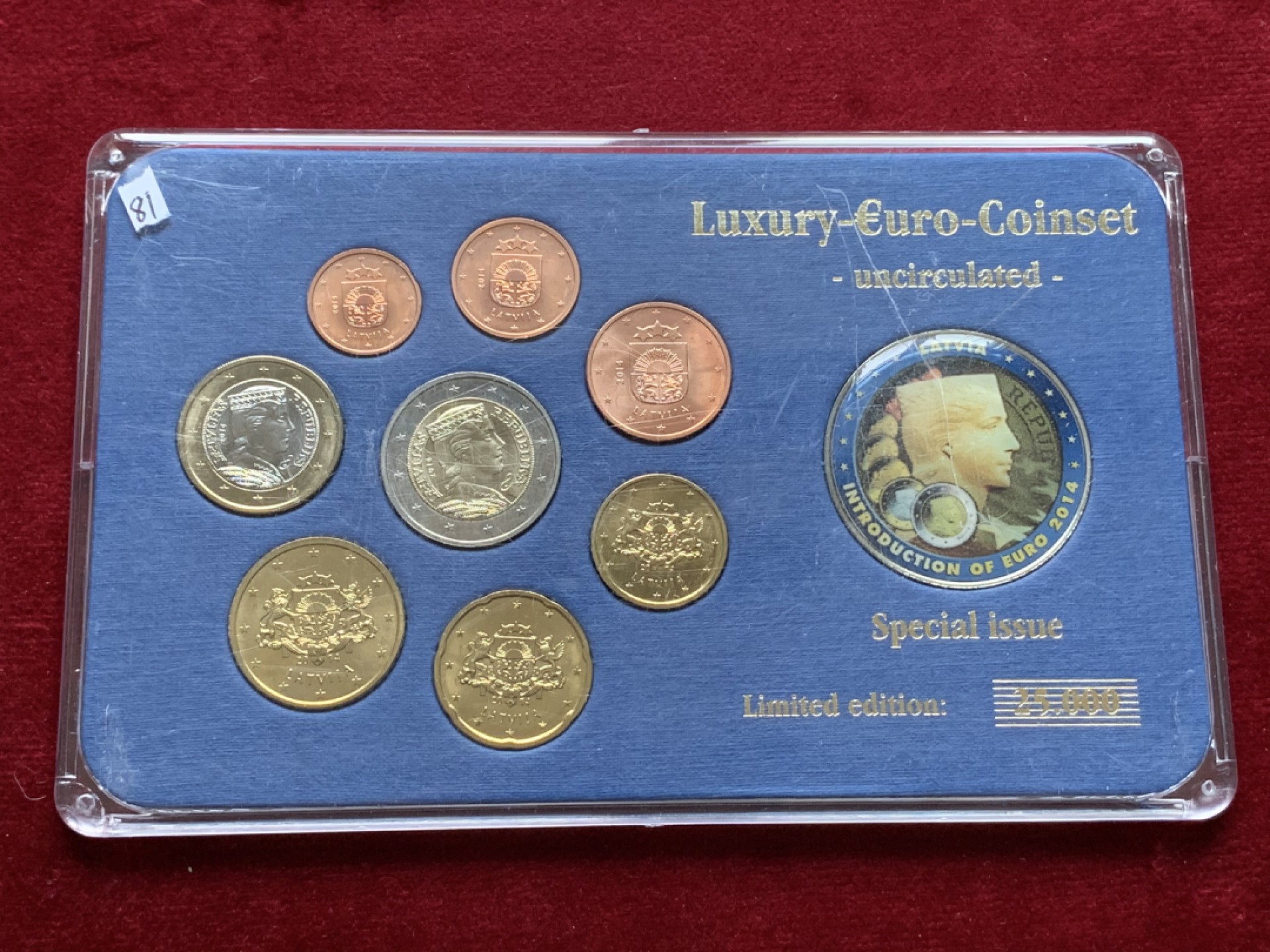 《竞宝斋》第102场-本周四 套币裸币专场（全场不限金额包邮） 拉脱维亚2014年 欧元八枚套+一枚大章 都是BU品 塑料壳有细划