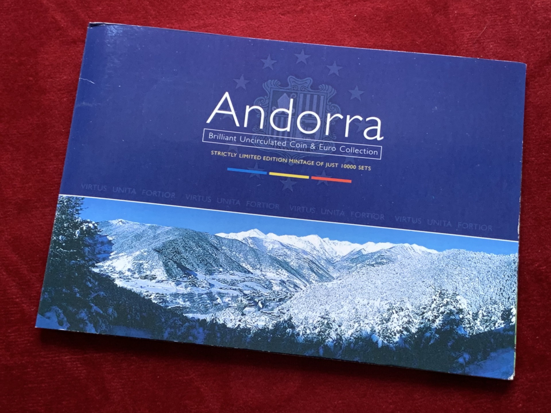 《竞宝斋》第102场-本周四 套币裸币专场（全场不限金额包邮） 卡装安道尔 九枚一组 封装套币 带西班牙和法国1欧元各一枚