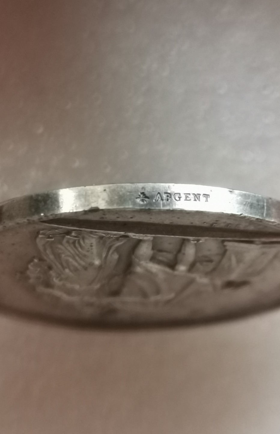 瓶子🏺第60期拍卖会 法国19世纪大型银质婚章