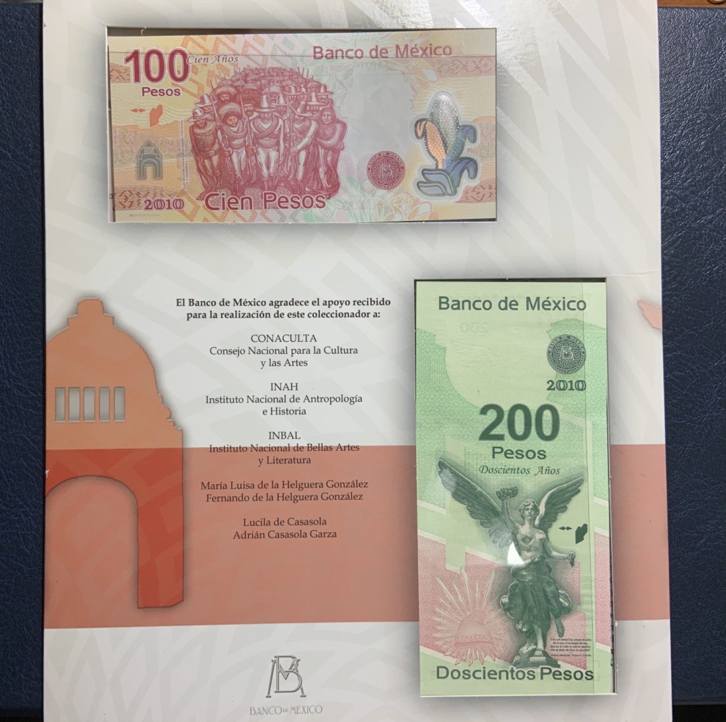 收藏联盟Quantum Auction 第197期拍卖 (已更新) 墨西哥2010年100比索和200比索同号纪念钞 品相全新UNC 革命100周年 带纪念册 100比索是塑料钞