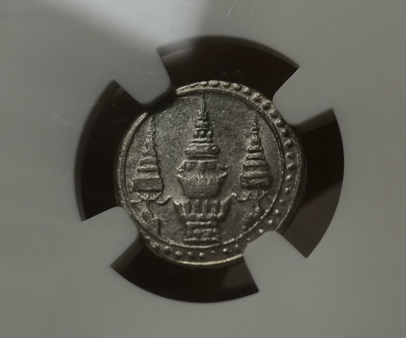 瓶子🏺第60期拍卖会 泰国1869年1/8泰铢银币