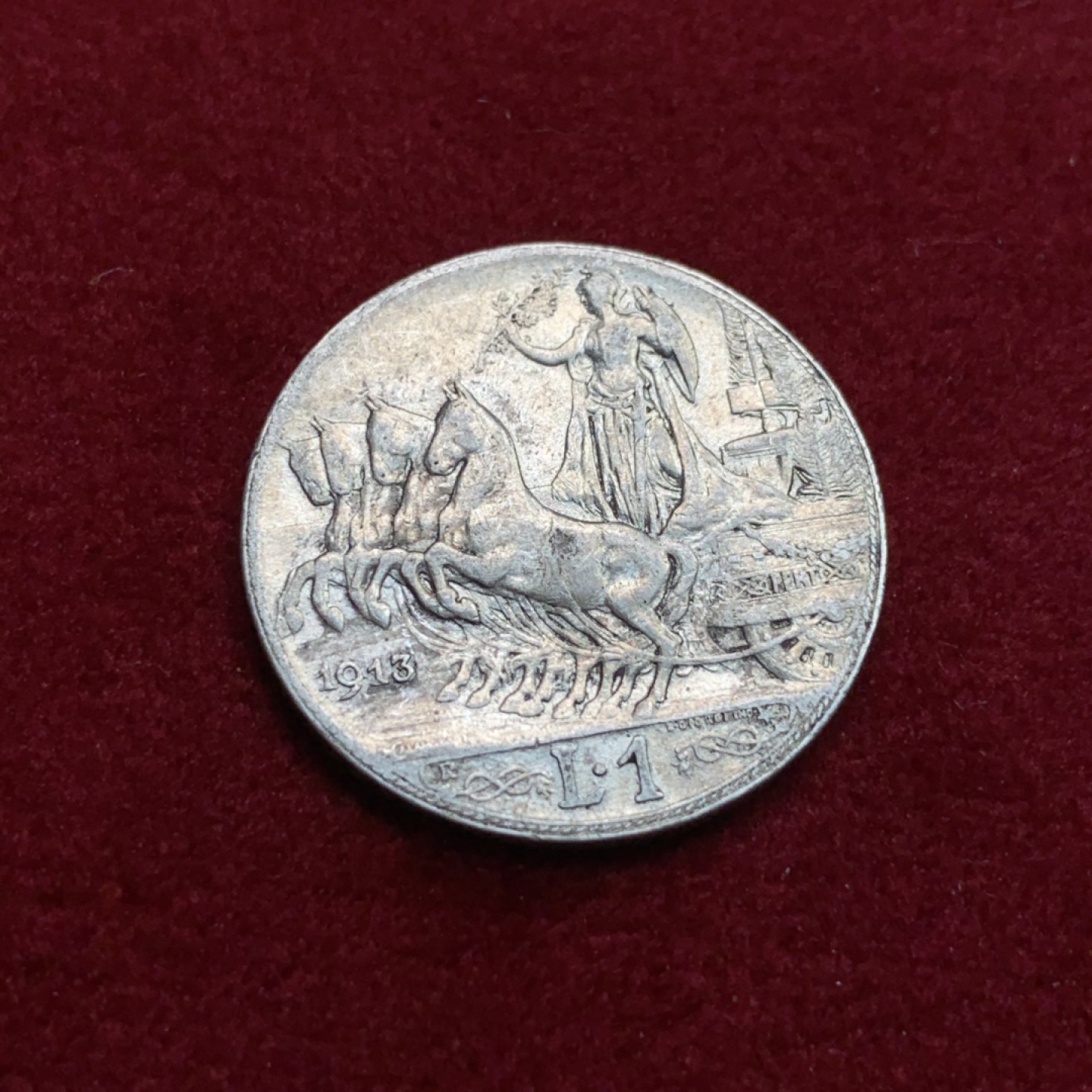 《竞宝斋》第102场-本周四 套币裸币专场（全场不限金额包邮） 意大利 1913年 圈版 1里拉 马车 银币 圈版相对不多