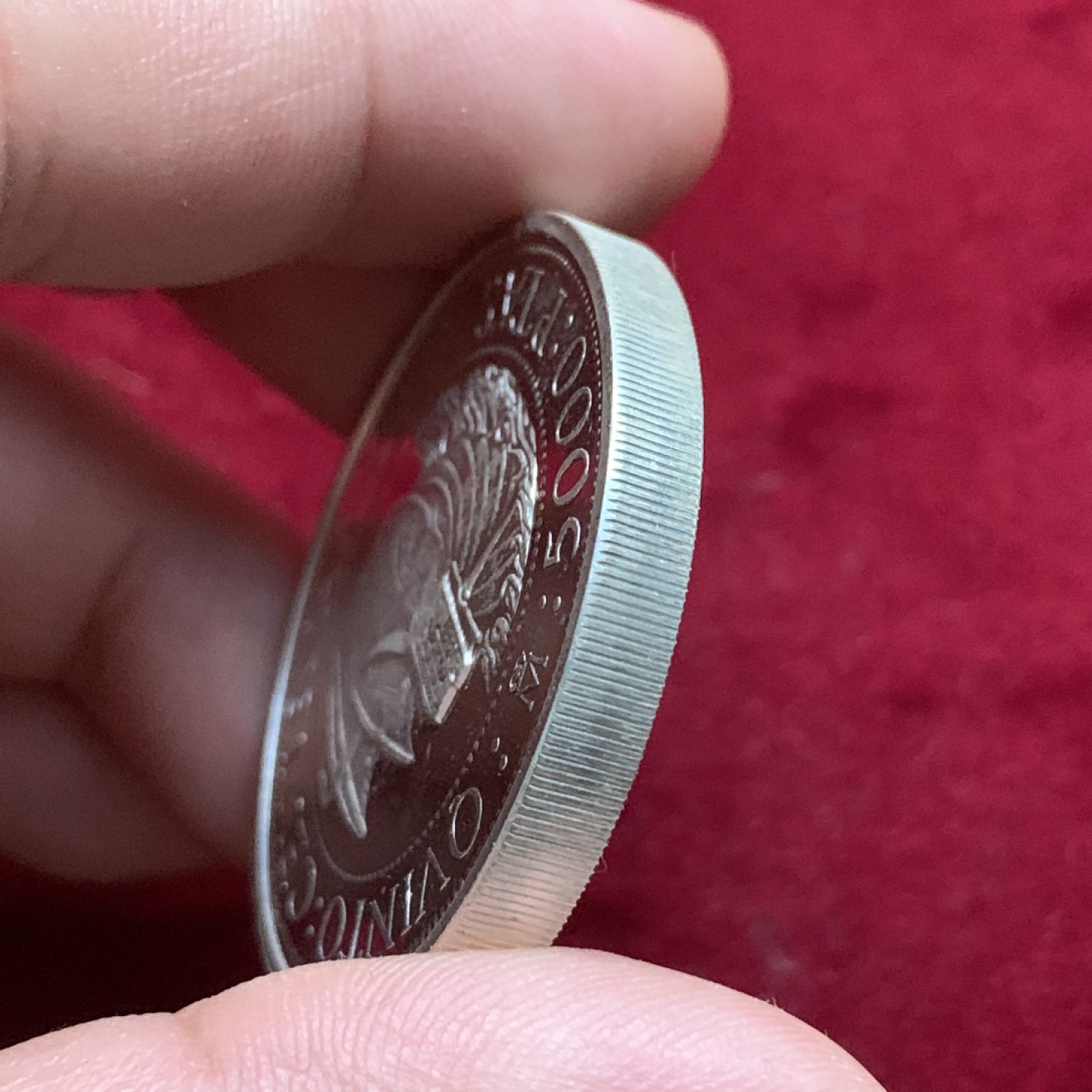 《竞宝斋》第102场-本周四 套币裸币专场（全场不限金额包邮） 西班牙发现新大陆五百周年纪念 1989年大帆船 5000比塞塔银币 54克 925银