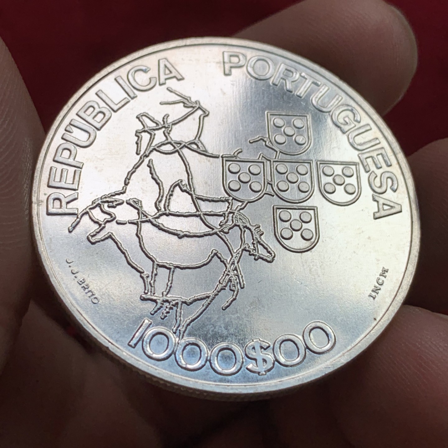 《竞宝斋》第102场-本周四 套币裸币专场（全场不限金额包邮） 葡萄牙 2000年担任欧盟轮值主席国克朗型 纪念大银币 Silver (.500) • 27 g • ⌀ 40 mm