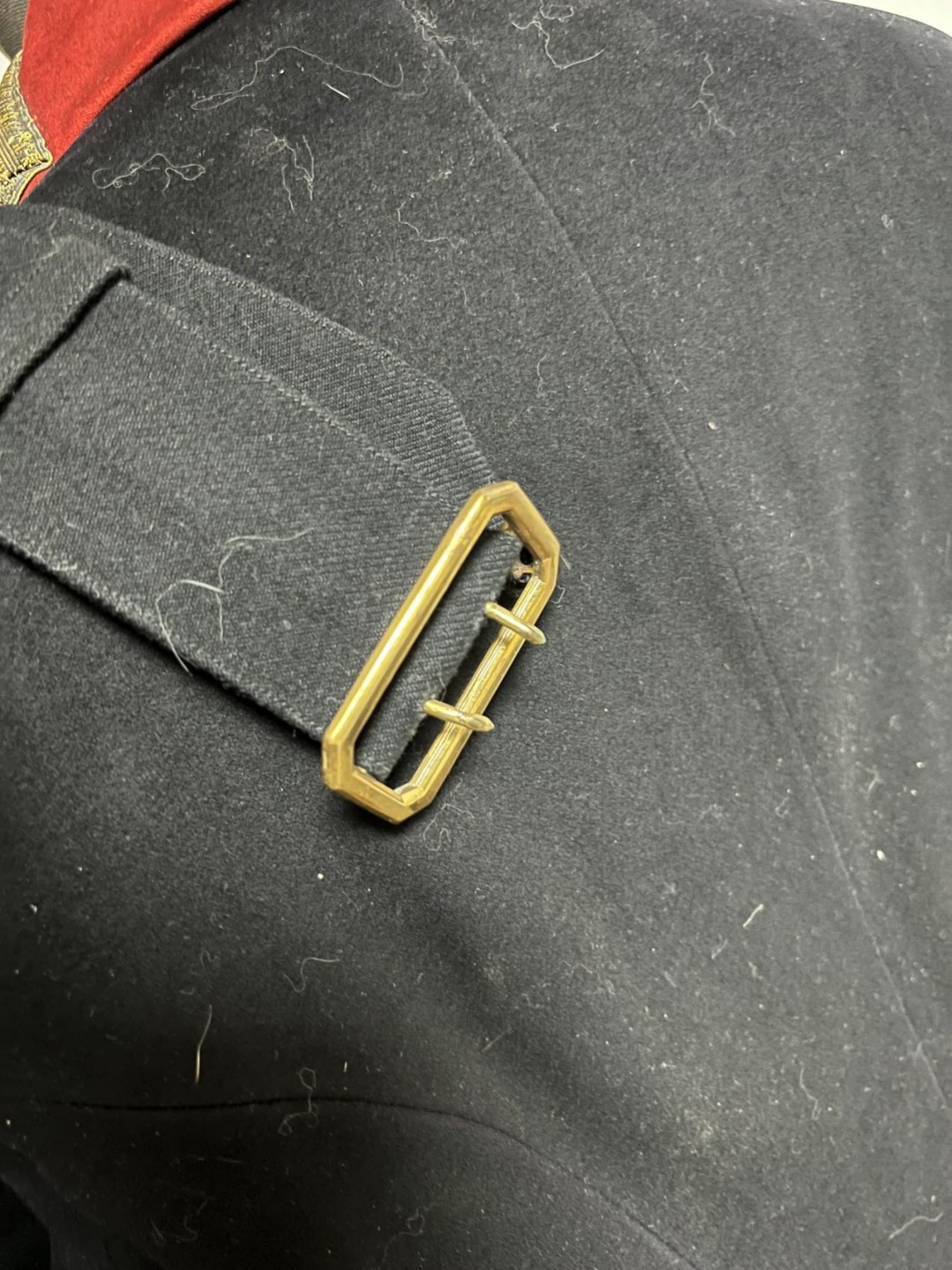 大猫徽章拍卖第204期  英国🇬🇧维多利亚时期礼服一套 具体使用方向不祥