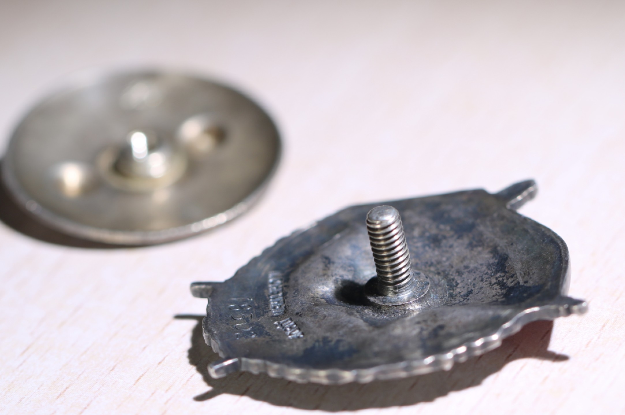 大猫徽章拍卖第204期  苏联红旗勋章早期轮版 好品 