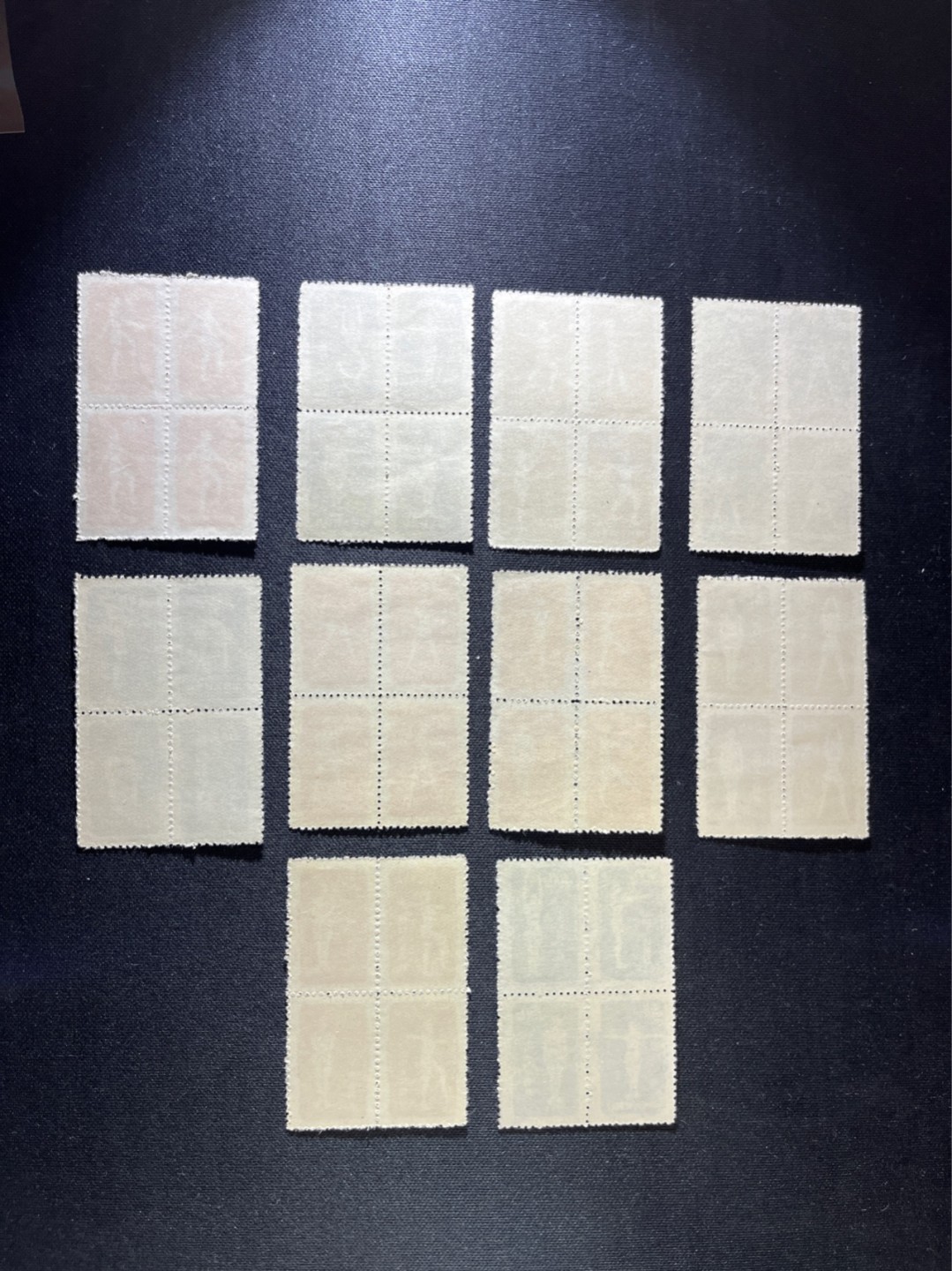洪涛臻品 精选邮票限时拍卖第四十八期 特4体操再版新，上上品--全品， 对于这套已经是非常难得的品相。