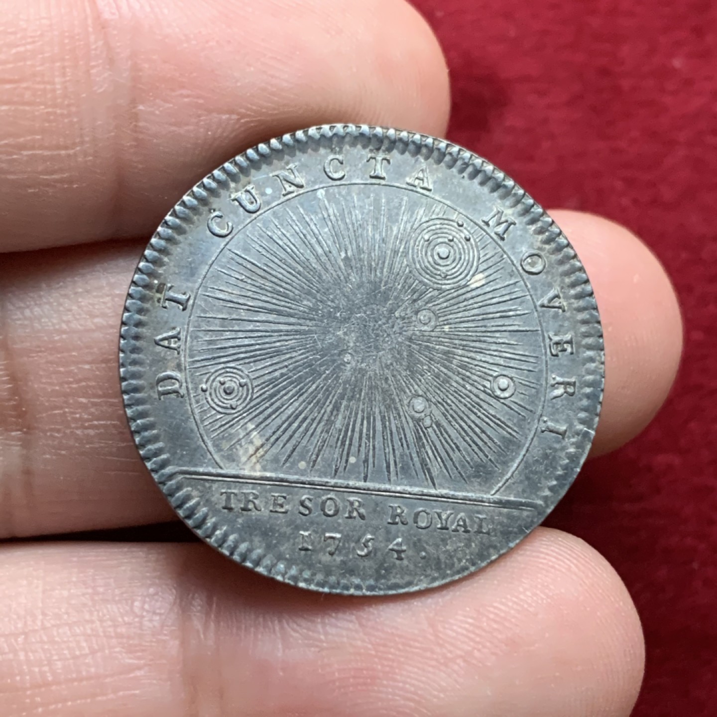 《竞宝斋》第102场-本周四 套币裸币专场（全场不限金额包邮） 法国 1754年路易十五 皇家宝藏系列 银JETON 五彩包浆 非常稀少