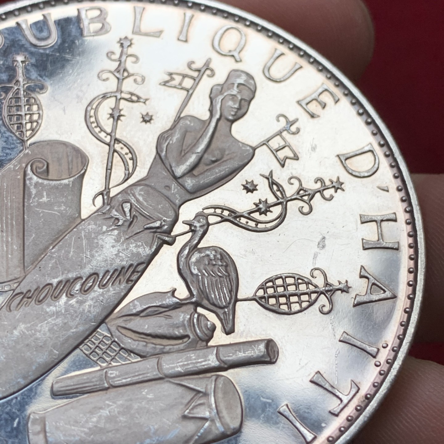 《竞宝斋》第102场-本周四 套币裸币专场（全场不限金额包邮） 海地1967年 十周年革命纪念 25G精制大银币 118克纯银