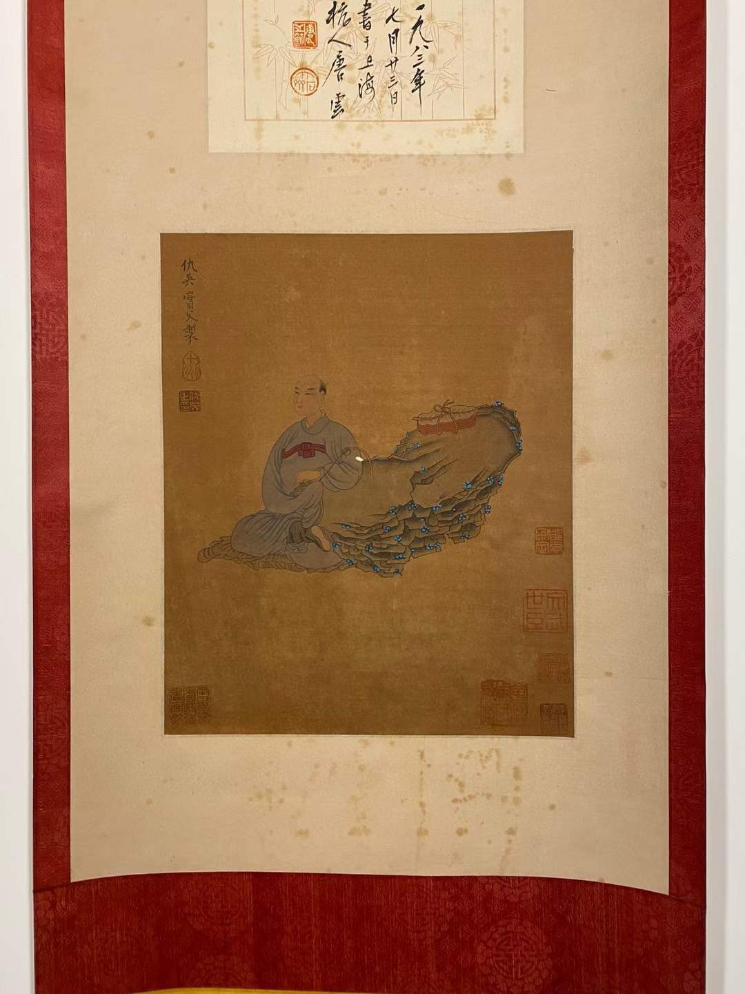 仇英绢本人物立轴