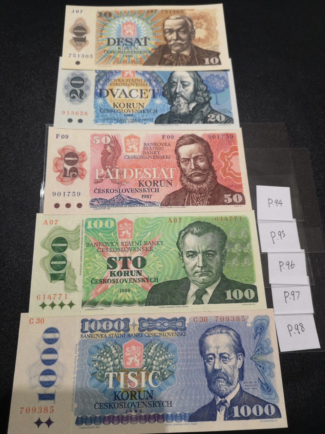 《外钞收藏家》第二百零七期（东欧三国裸钞专场） 捷克斯洛伐克 1985-1989年全套（解体前最后一套）全新