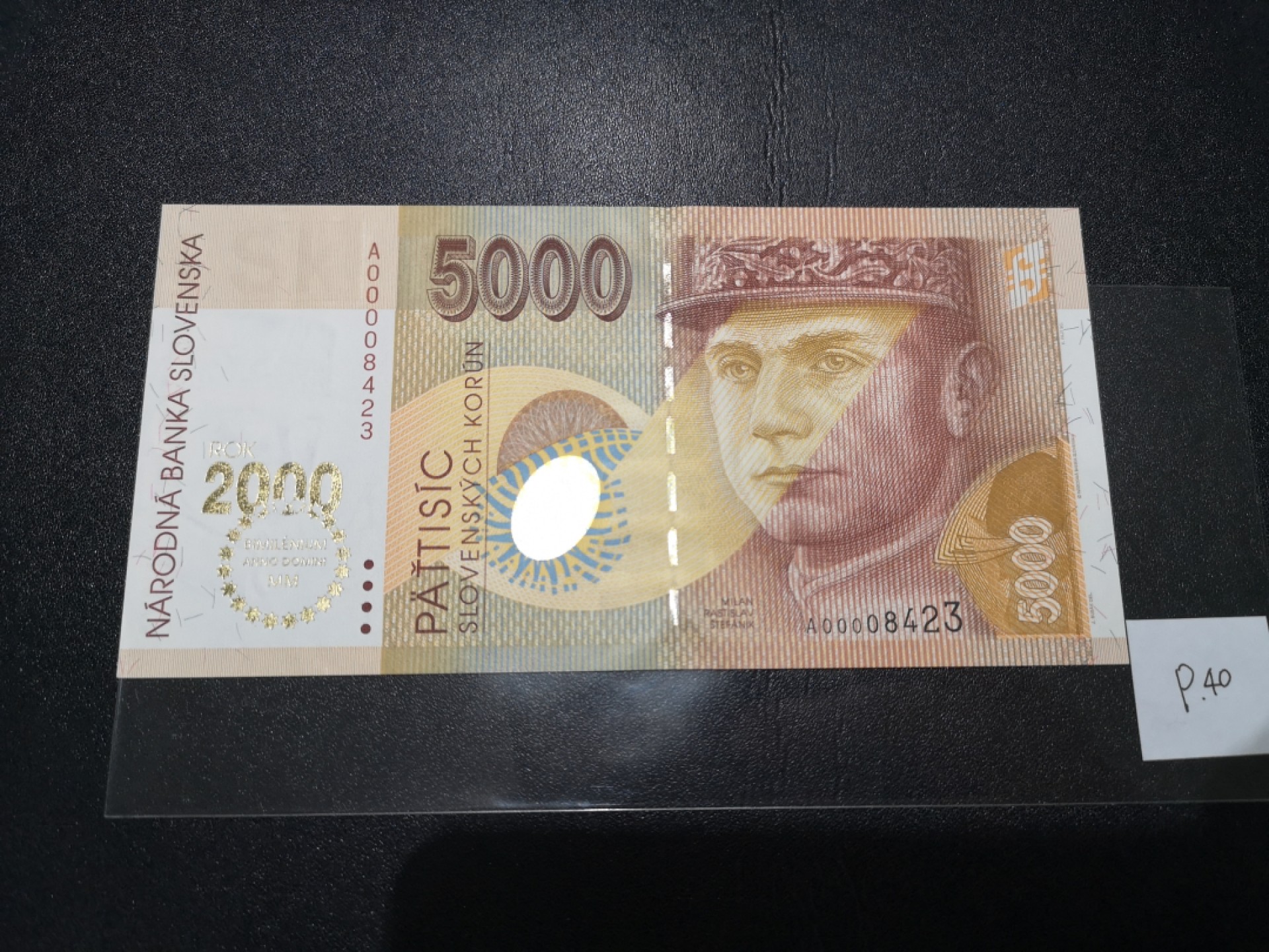 《外钞收藏家》第二百零七期（东欧三国裸钞专场） 斯洛伐克-2000-5000 克朗 千禧年纪念钞 全新
