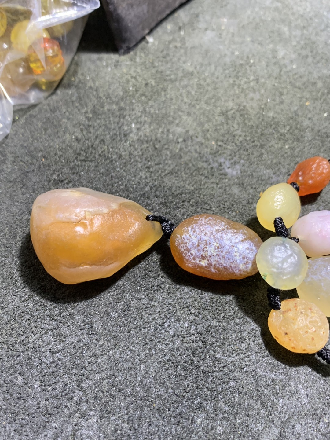 放福利！精美戈壁大颗粒彩珠玛瑙原石项链，
