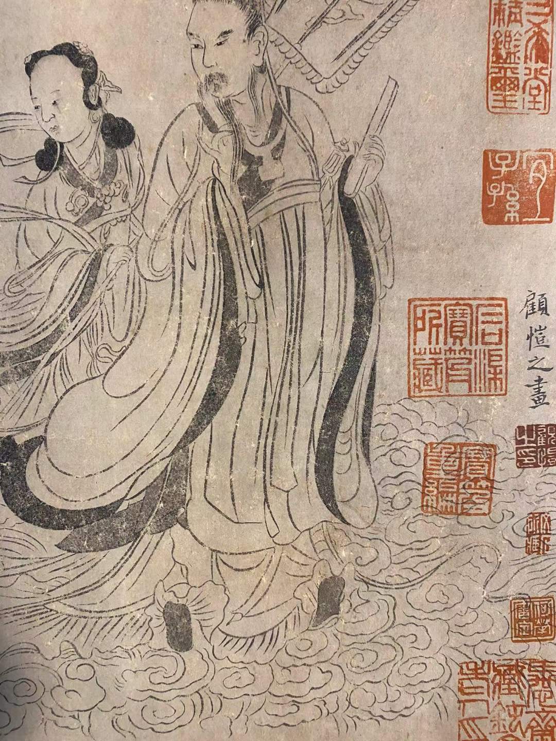 顾恺之纸本人物立轴
