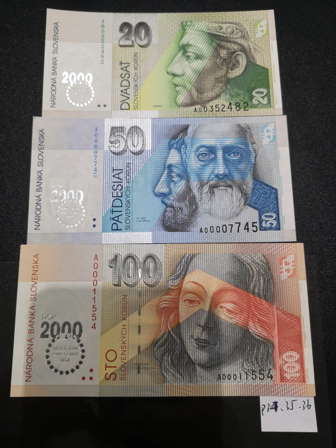 《外钞收藏家》第二百零七期（东欧三国裸钞专场） 斯洛伐克-2000-20、50、100克朗三张 千禧年纪念钞 全新