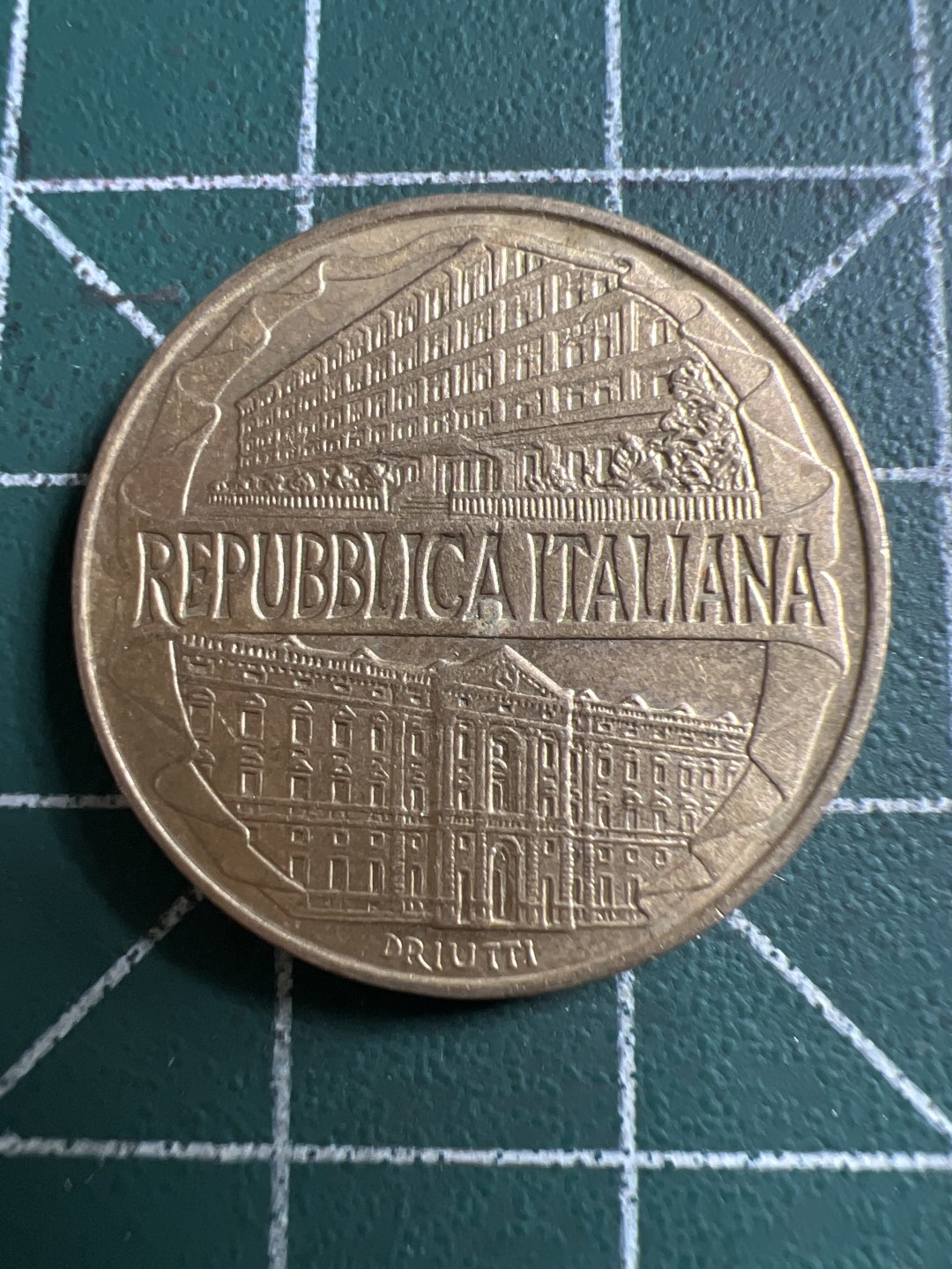 泡泡堂第111期  世界硬币邮票专场（无押金，无佣金，捡漏，全场20包邮，偏远地区除外） 意大利纪念币