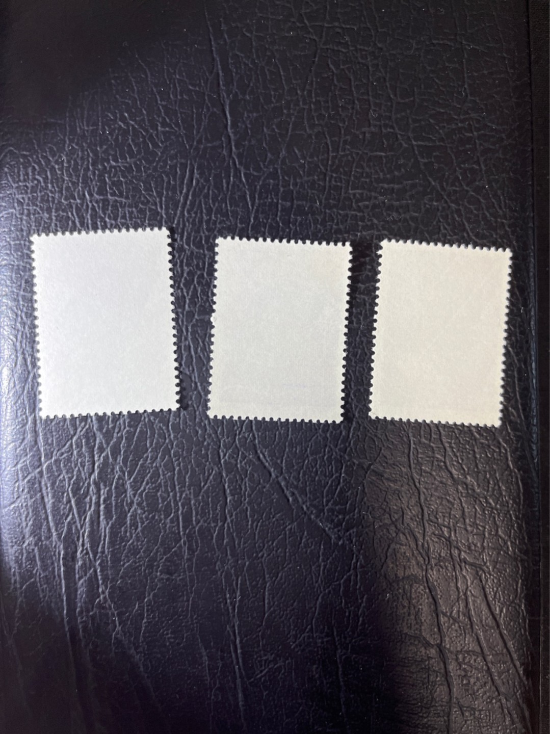 洪涛臻品 精选邮票限时拍卖第五十期 J25科大新全  全品 面艳背白，品相非常不错，-3背面一角原始纸质如图  仅此一套，注意捡漏