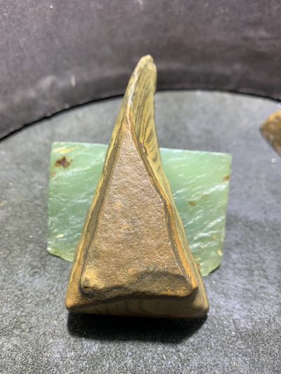 精美罕见新疆罕见夹心纹彩泥石原石把件（镇纸，摆件） 一块， - 精美罕见新疆罕见夹心纹彩泥石原石把件（镇纸，摆件） 一块，