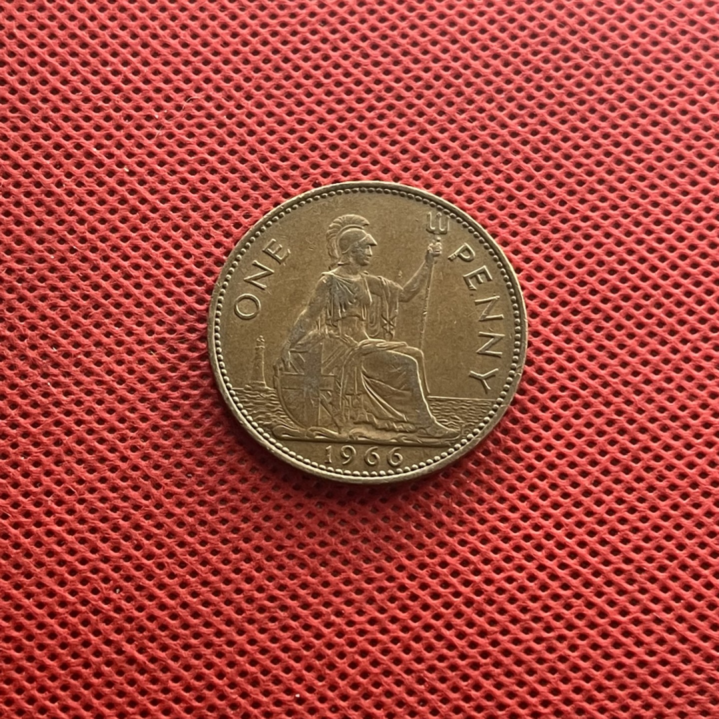 外国硬币0元起拍 1966伊丽莎白女王 31mm大铜币 英国1便士硬币
