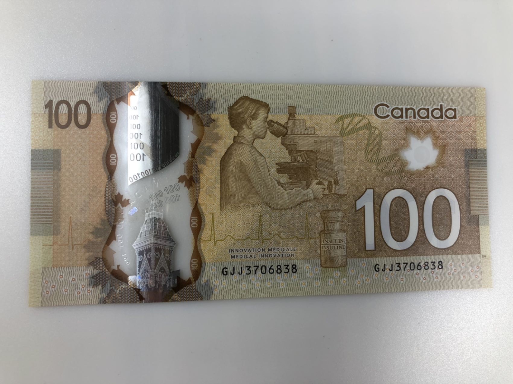 【三泉🏦Quan Se】拍卖⚖️第3期-精品塑料钞、连体钞 加拿大2011年版100元塑料钞 UNC（签名3、窗口有划痕）