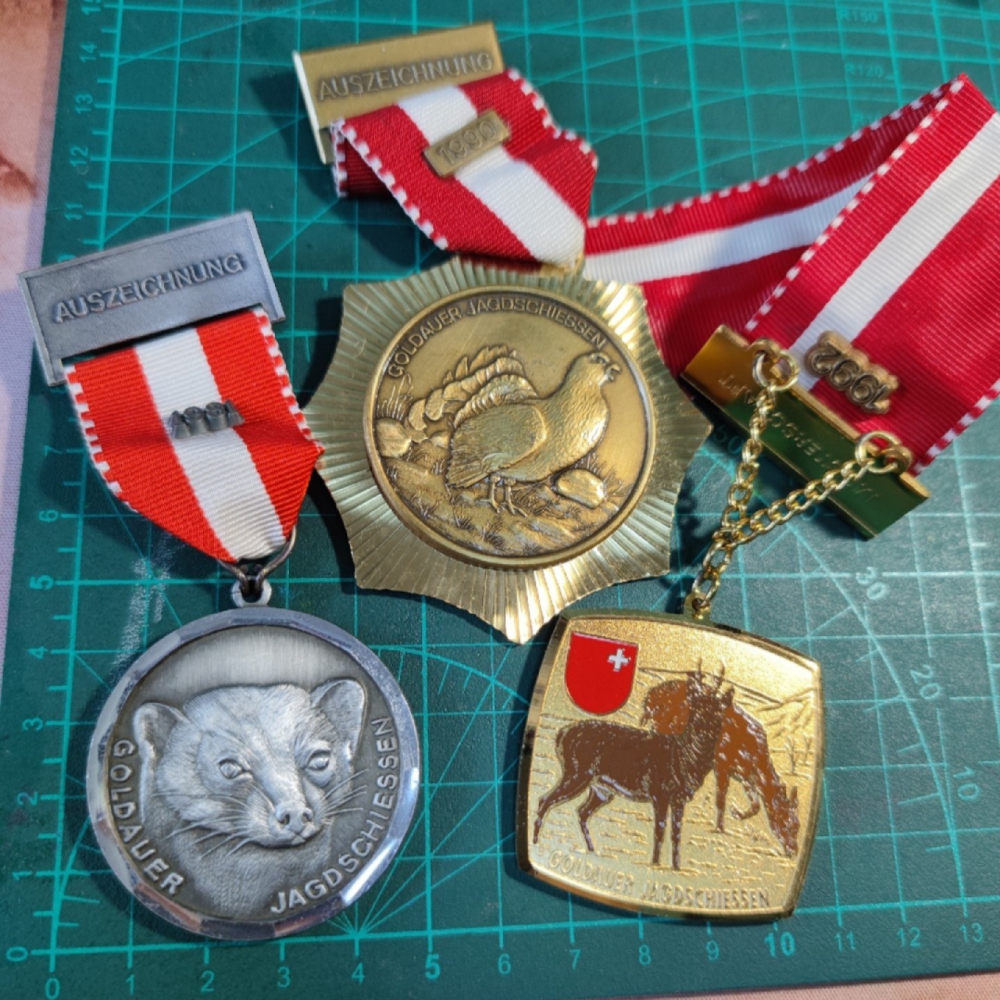 gush小明20221011周二 瑞士射击节三枚一起顺丰包邮