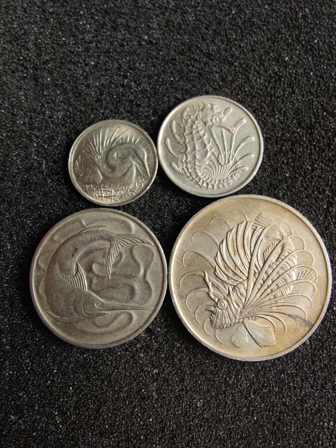 ♥一只鱼（世界钱币第四期） 新加坡套币