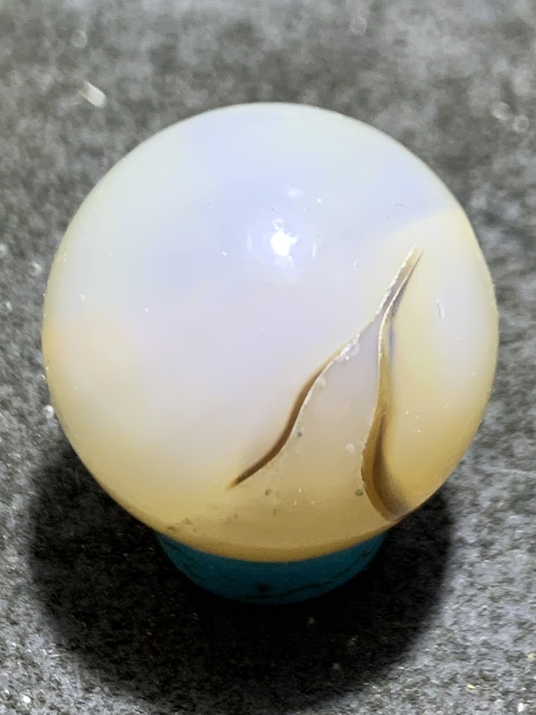 海洋玉髓通货单珠一颗，