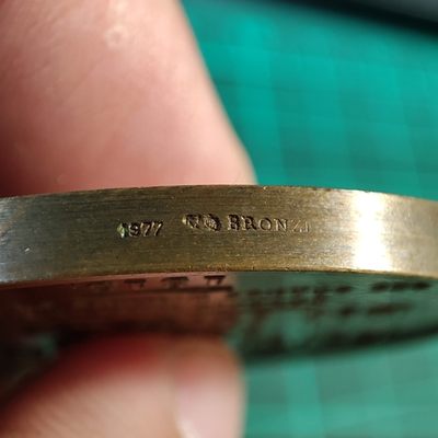 gush小明20221011周二 1977法国铜章