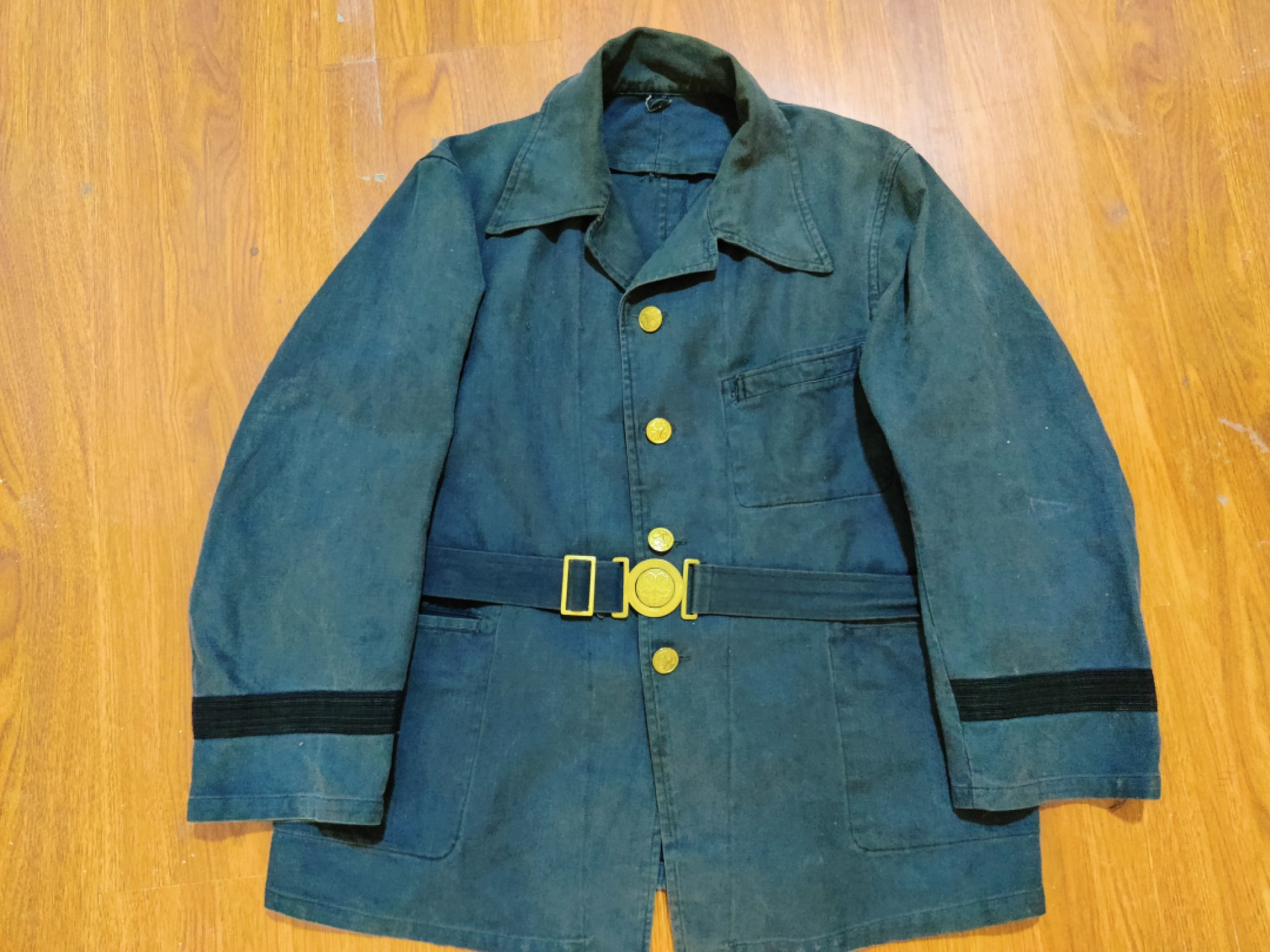 第五期 全场0元起拍 咸鱼国勋章拍卖专场10月16日下午6：00开始 日本早期50年代消防団制服 带腰带 小码