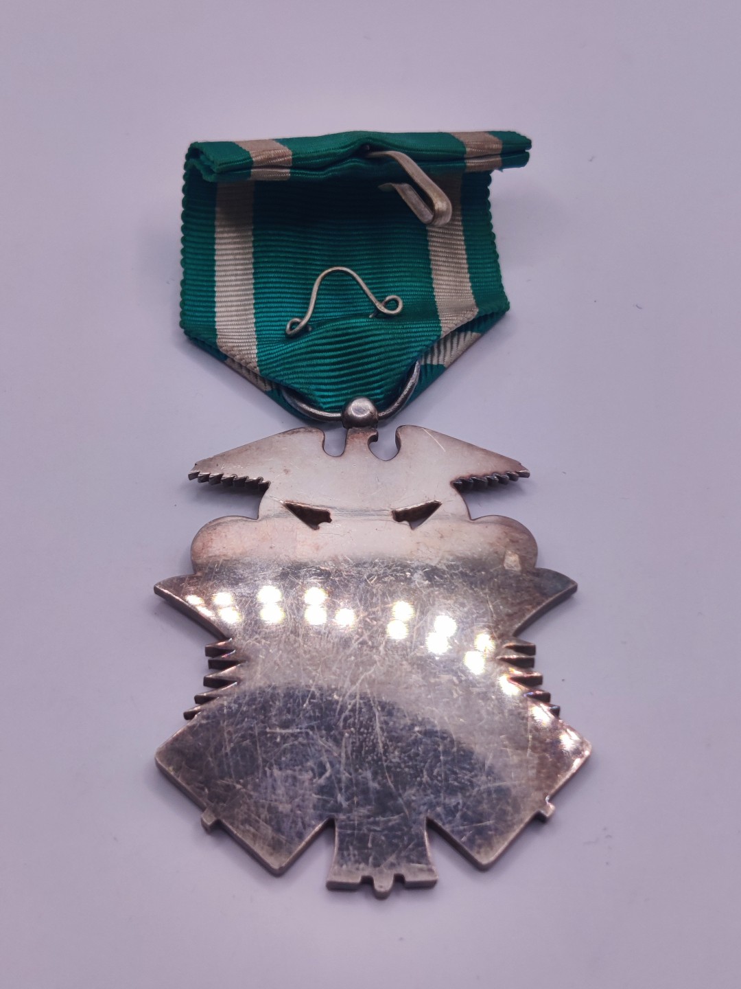 第五期 全场0元起拍 咸鱼国勋章拍卖专场10月16日下午6：00开始 牢记历史勿忘国耻 日本战时 七级金鸱章 纯银制